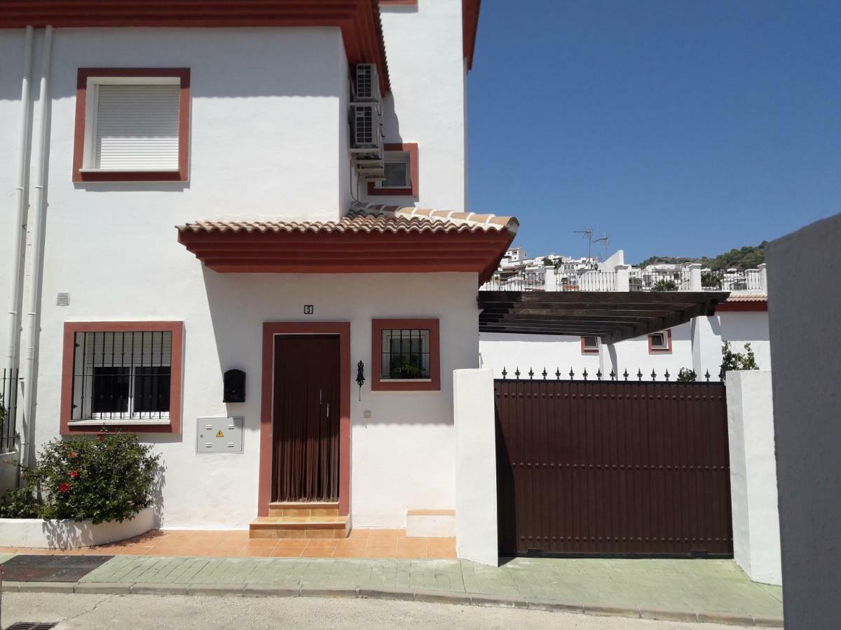 Villa Riu Tolox Exterior foto